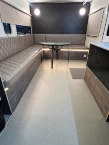 Гримваген Ford Winnebago 2025 - 8